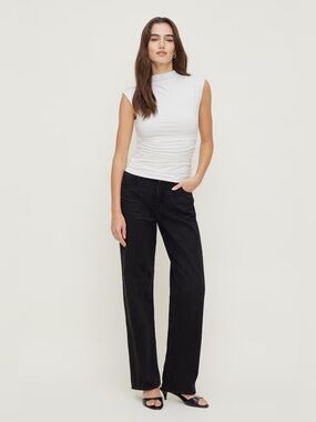 Dynamite Mika Mid Rise Relaxed Straight Leg Jeans